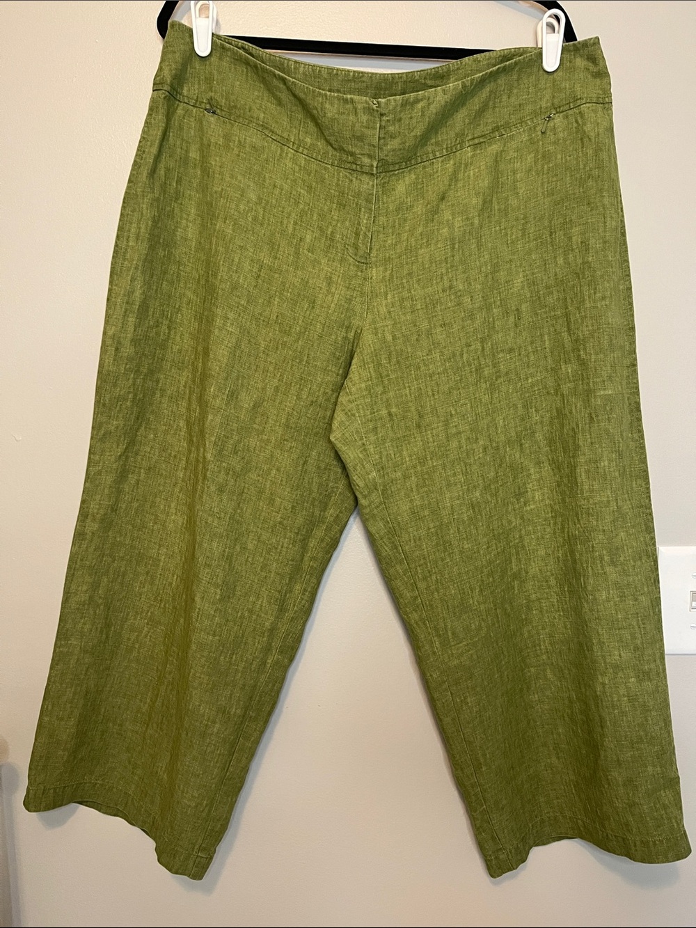 Eileen Fisher 100% Irish Linen Green Wide-Leg Crop Pants